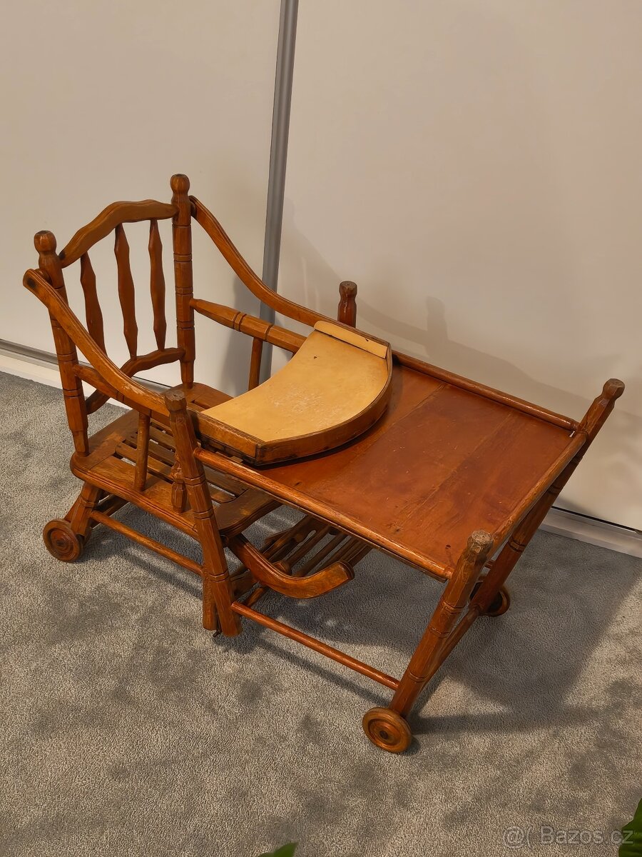Starožitná dětská jídelní židlička - 5