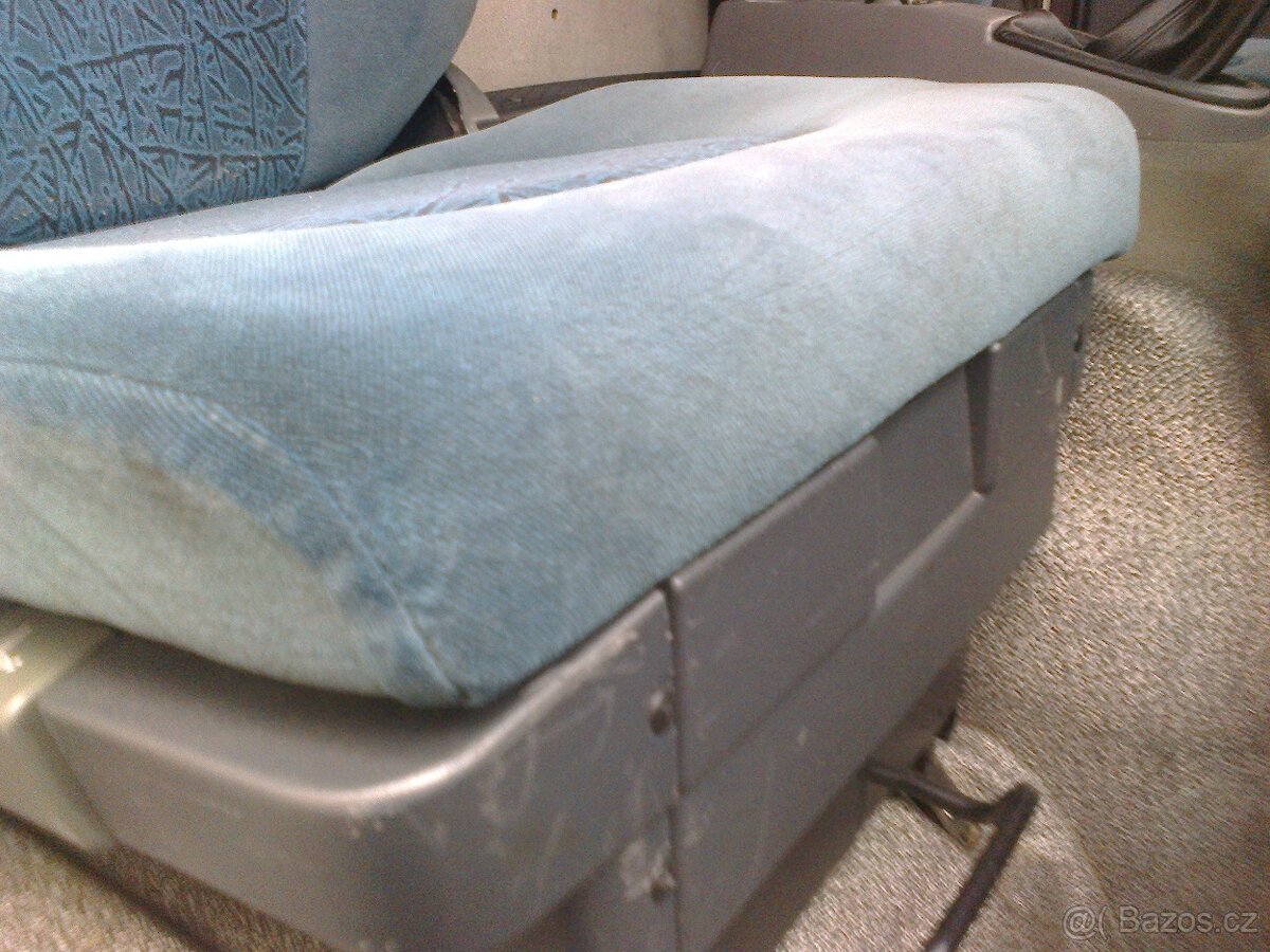 Sedačka – DAF LF – ORIGINAL – moc pěkný sedák – 995,-Kč - 5