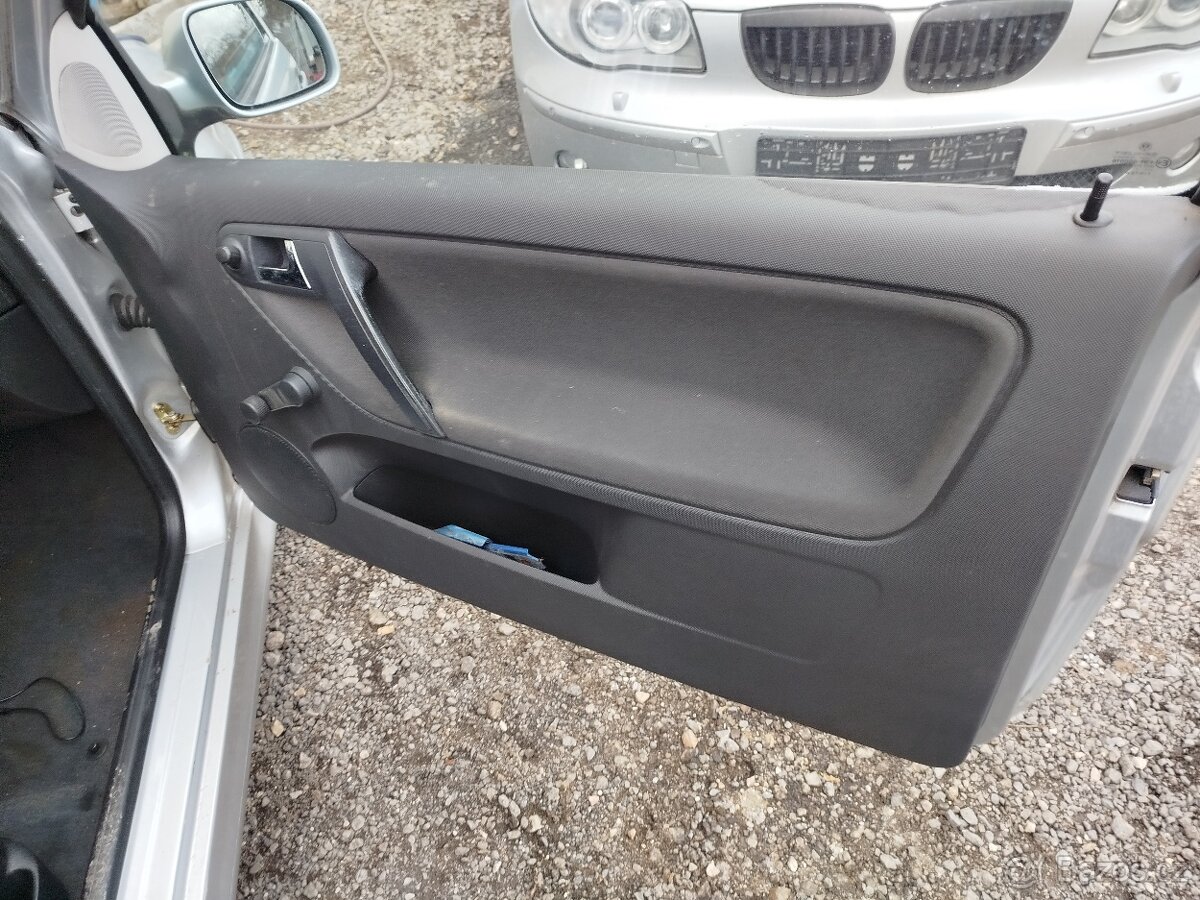 Sada sedaček Volkswagen POLO 3.dvéřové - 5