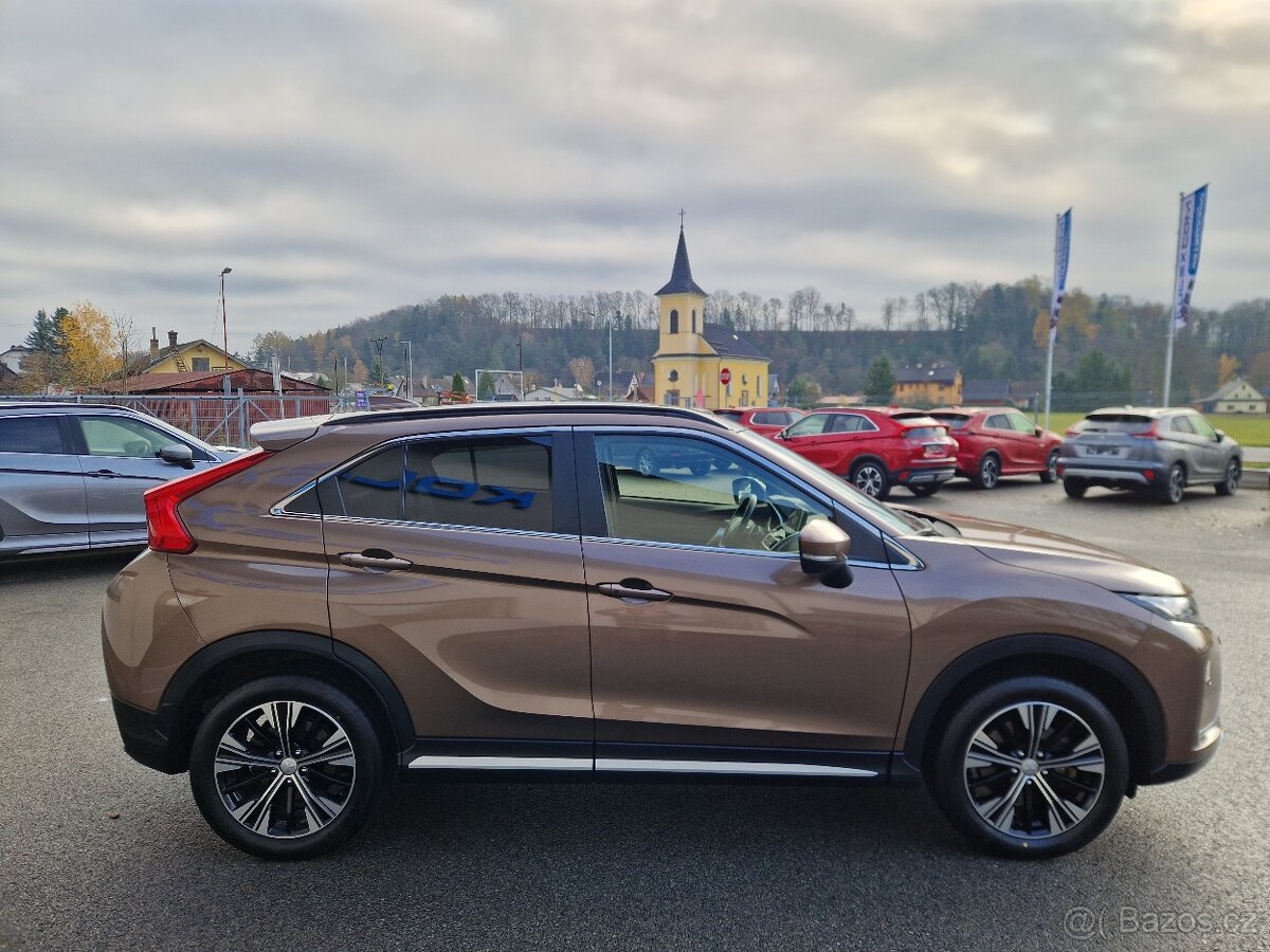 Mitsubishi Eclipse Cross, 1.5 MIVEC 4x4, automat - 5