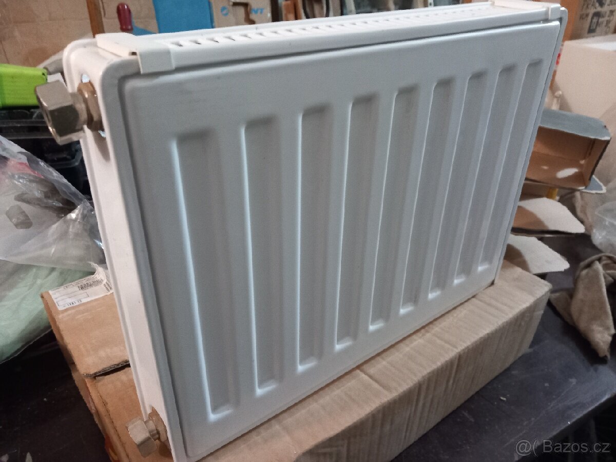 Topné těleso deskové Cosmo - 5