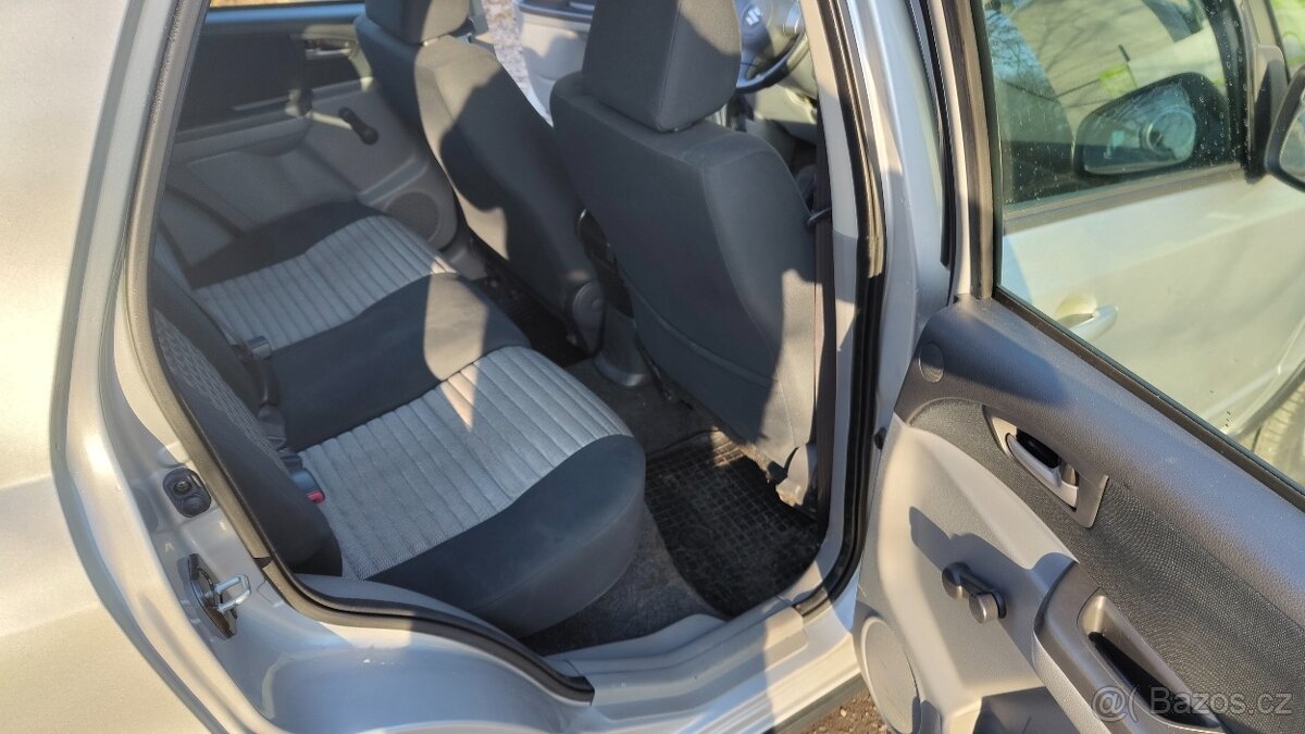 SX4, 1.5 benzin, 73 kW - 5