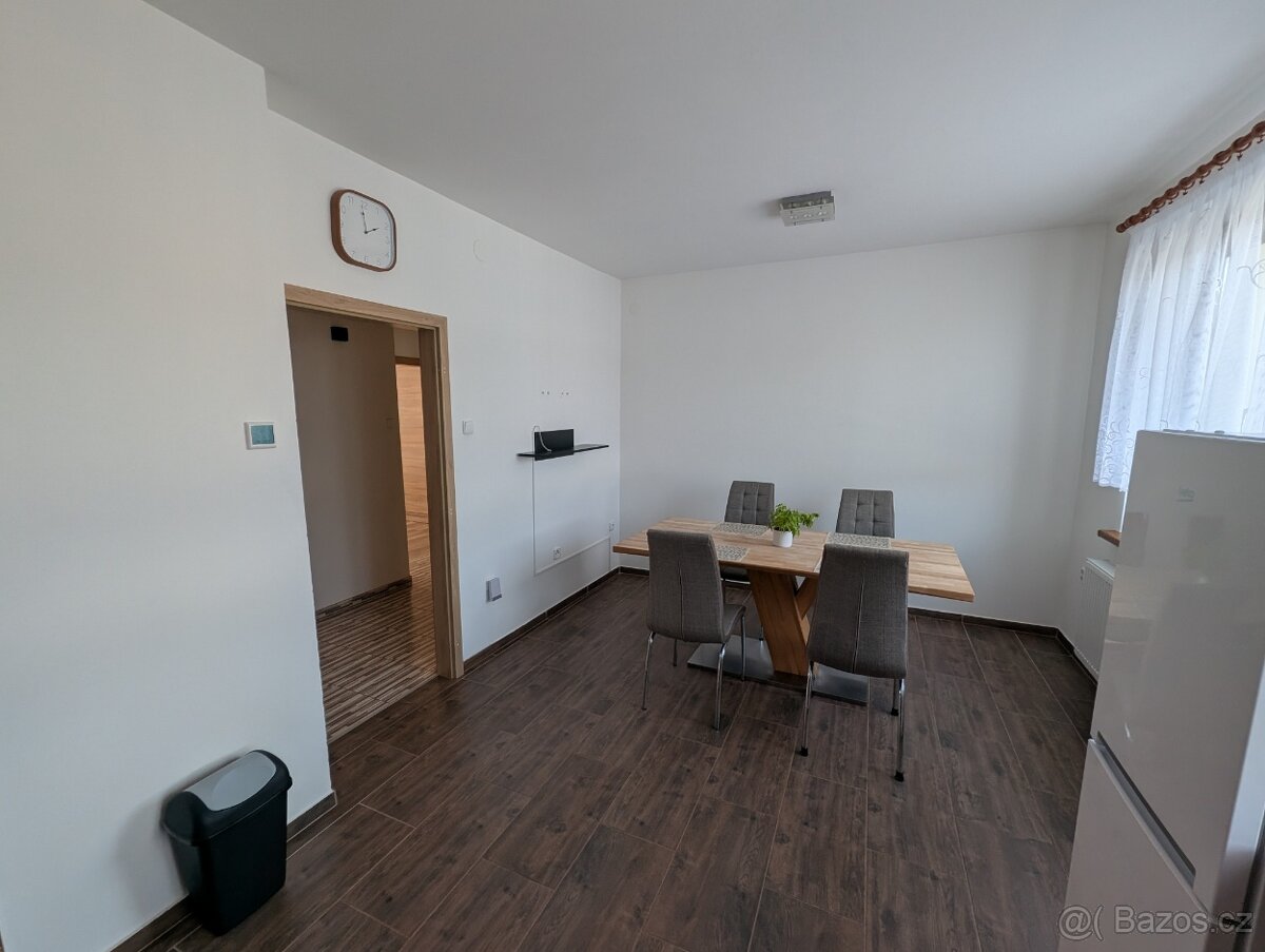 Pronájem bytu 2+1 58 m² Letonice - 5