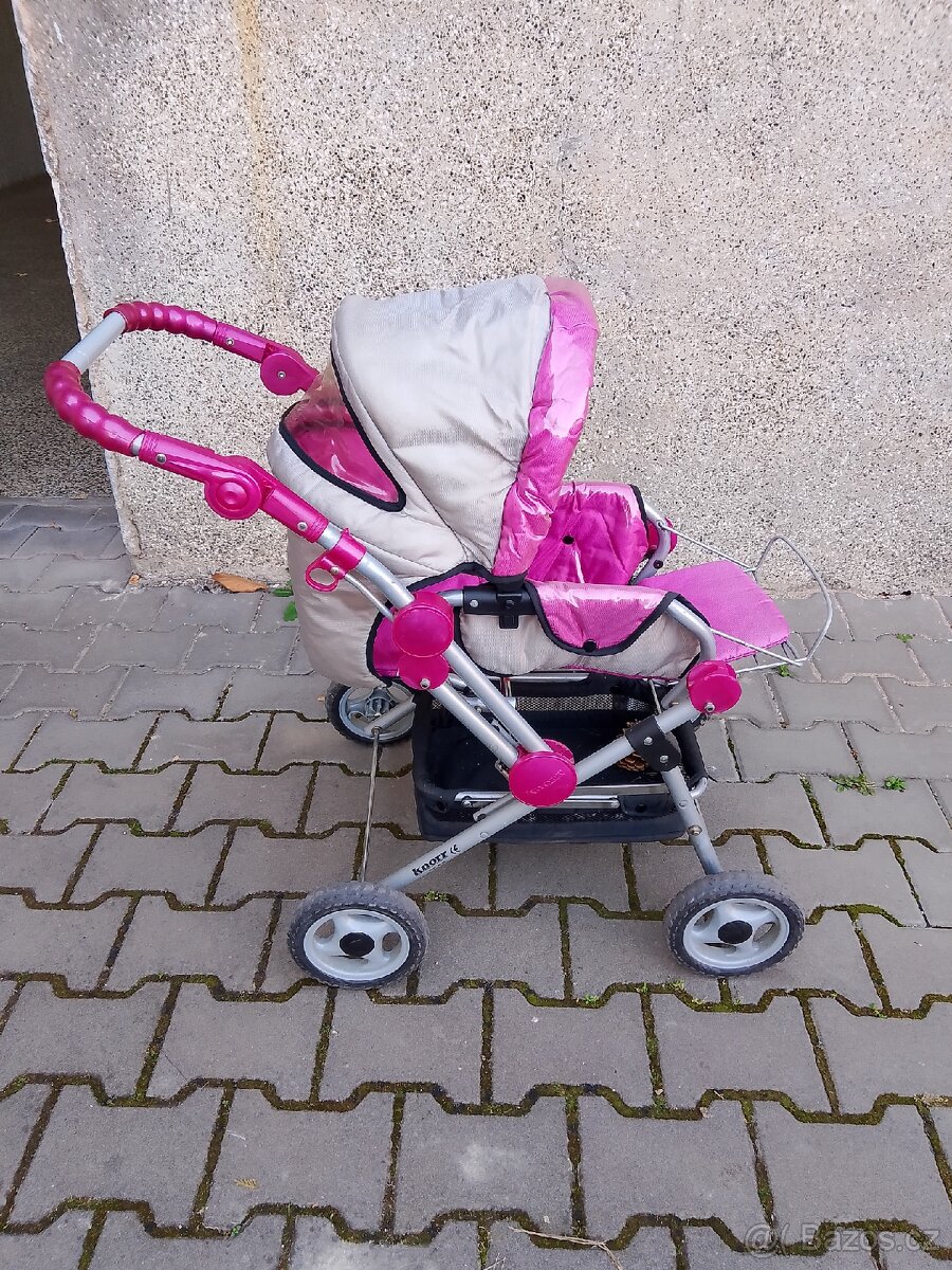 Dívčí kočárek - 5