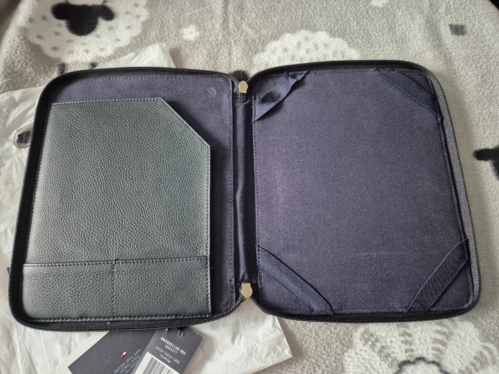 Tommy Hilfiger pouzdro na tablet - 5