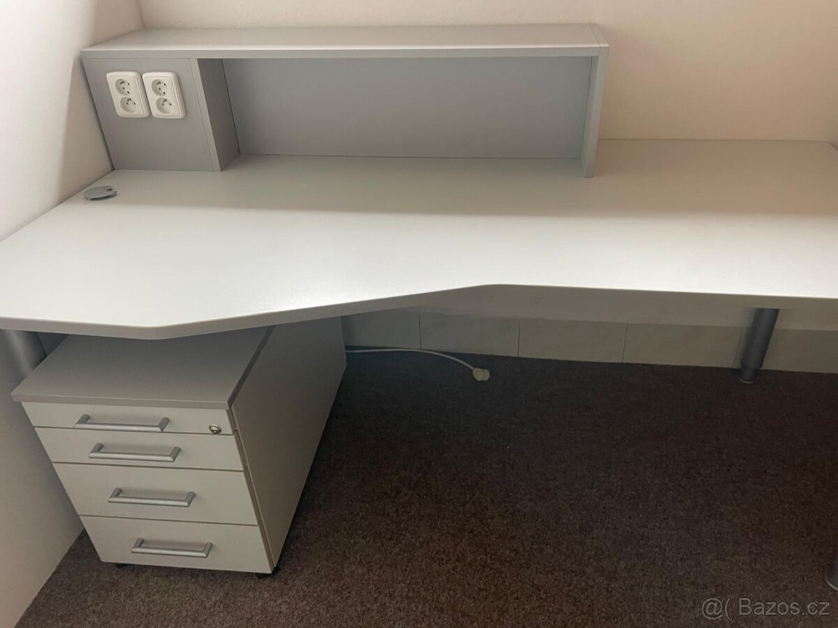 Kancelářské stoly - 5