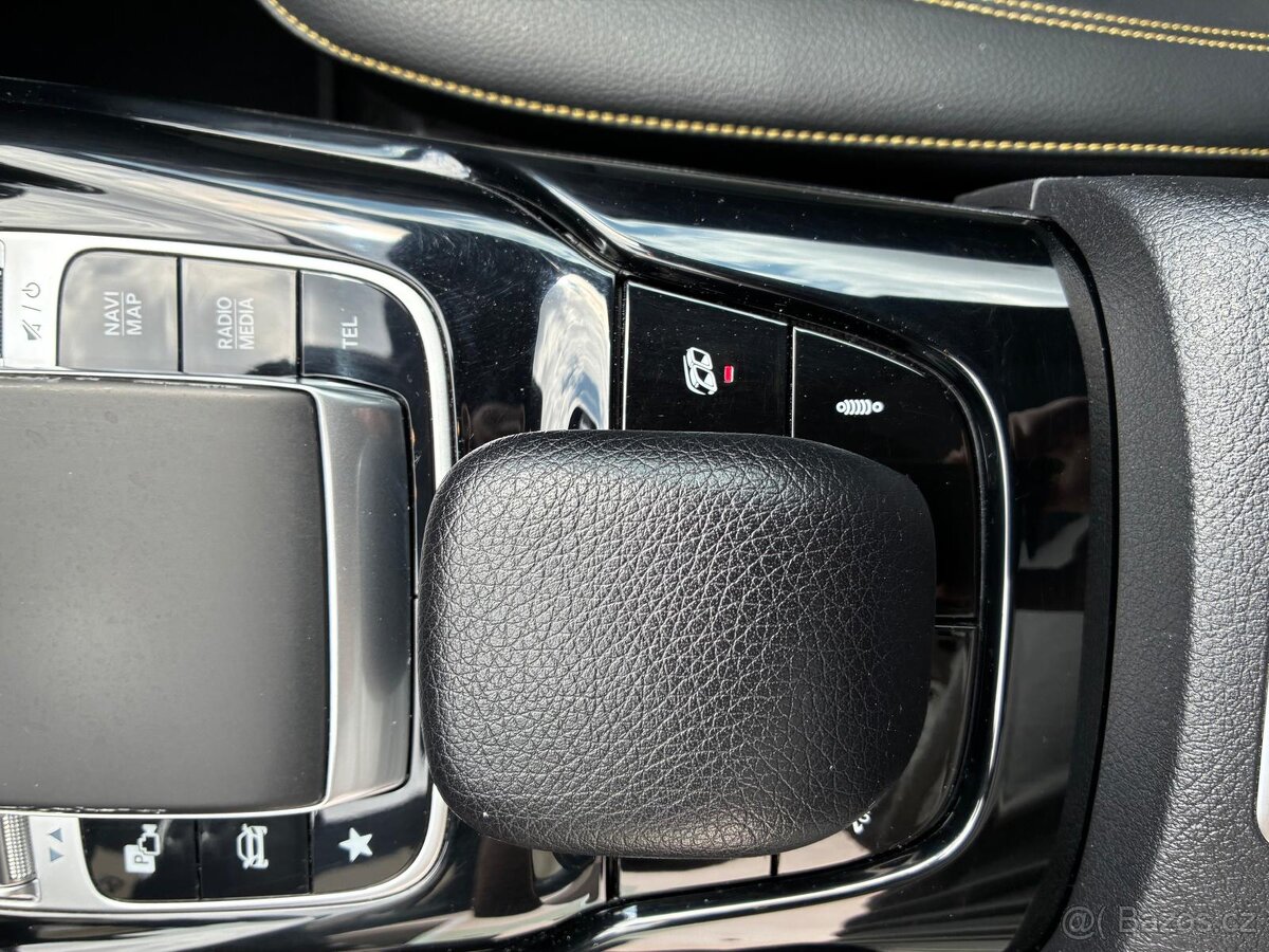 Mercedes Benz cla 45s amg - 5