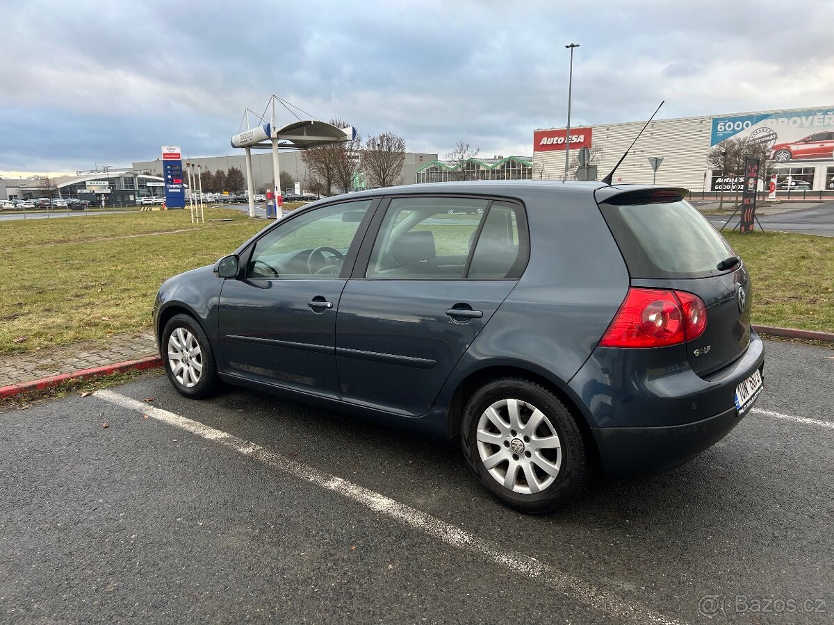 Volkswagen Golf V 1.9 TDI - 5