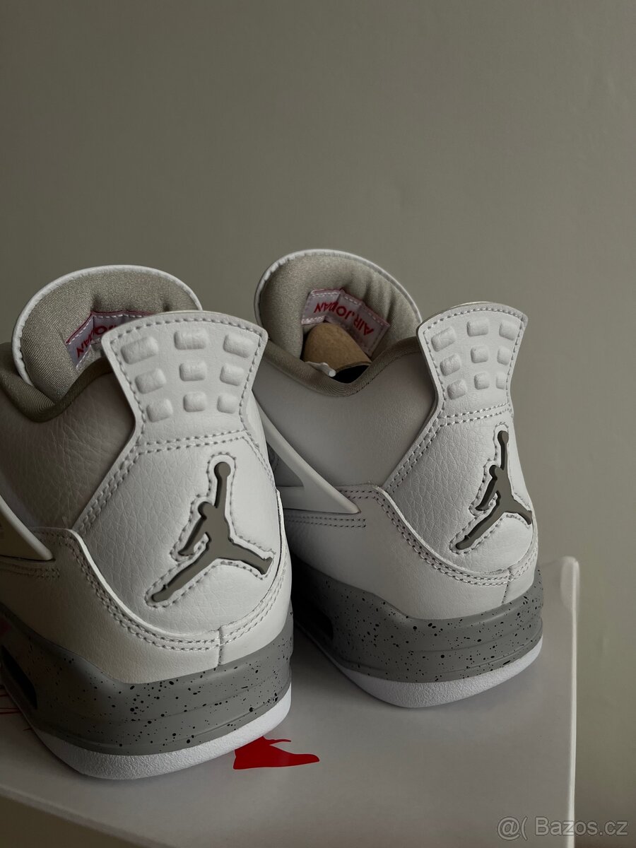 Nike Air Jordan 4 Oreo - 5