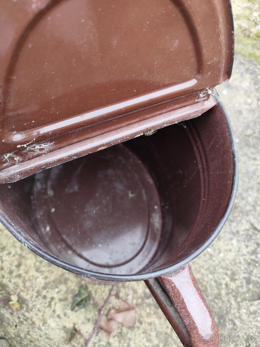 Smaltovaná konev - 5