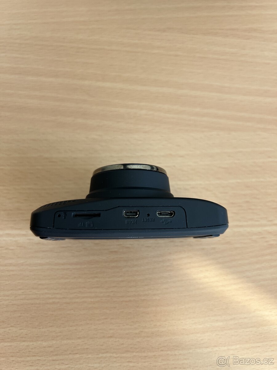 Kamera do auta Niceboy Pilot Q8 + SD 8GB - 5