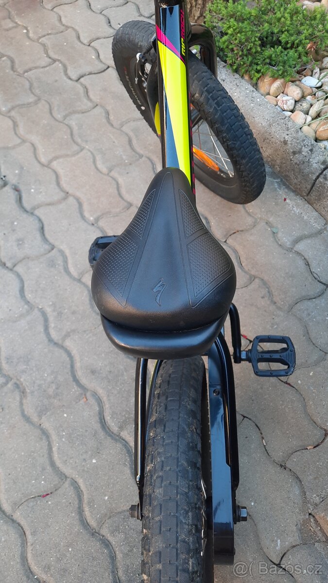 Dětské kolo SPECIALIZED ,, 16,, - 5