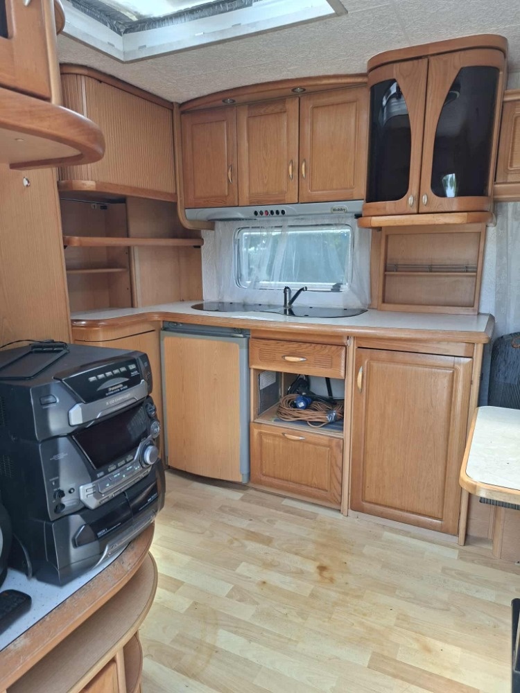 Karavan obytný přívěs HOBBY - 5