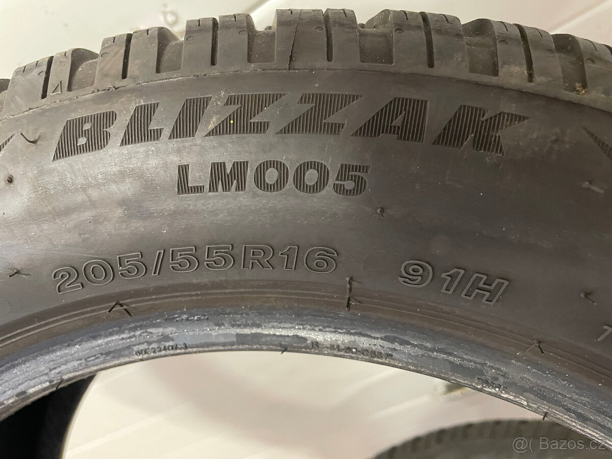 Bridgestone Blizzak LM005 205/55 R16 91H 4Ks zimní pneumatik - 5