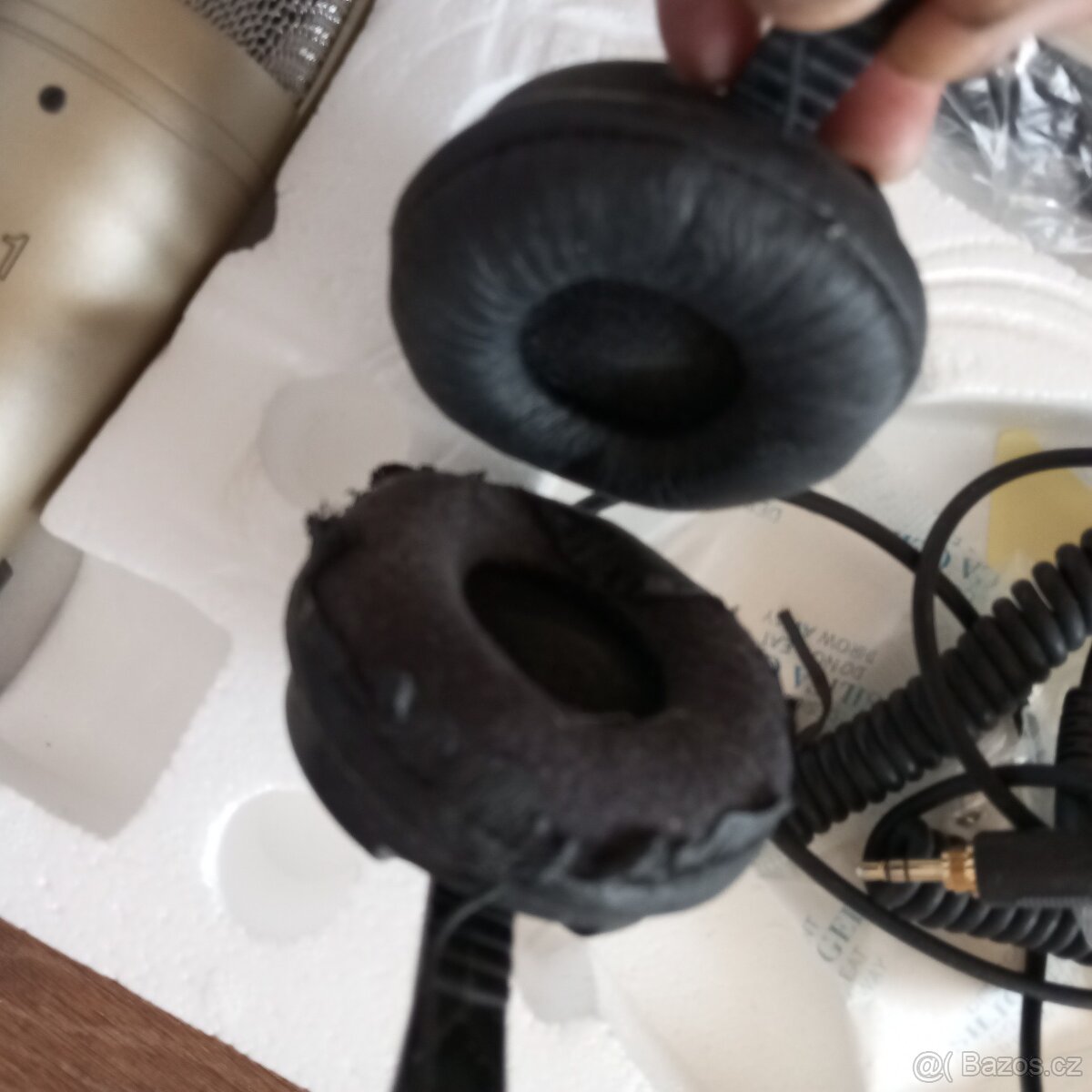 Nahrávací set Behringer U-PHORIA Studio Pro + kabel - 5