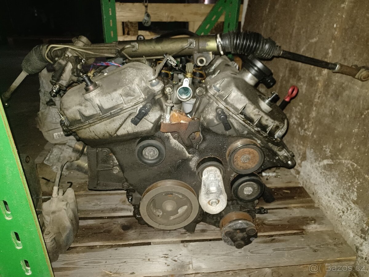 Jaguar X-Type 3.0 V6 169kw r. 2001 4x4 - 5