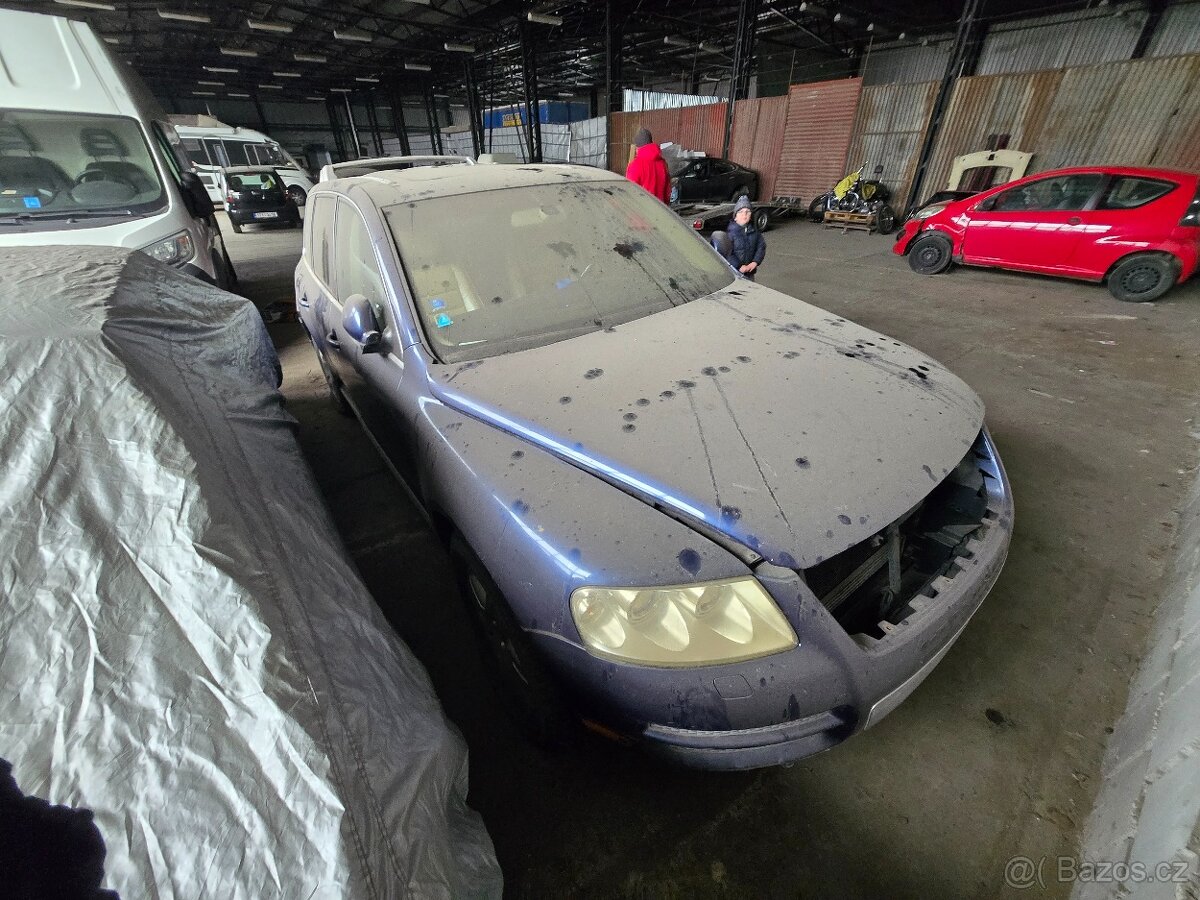 DILY TOUAREG V8 4.2I MPI LPG USA - 5