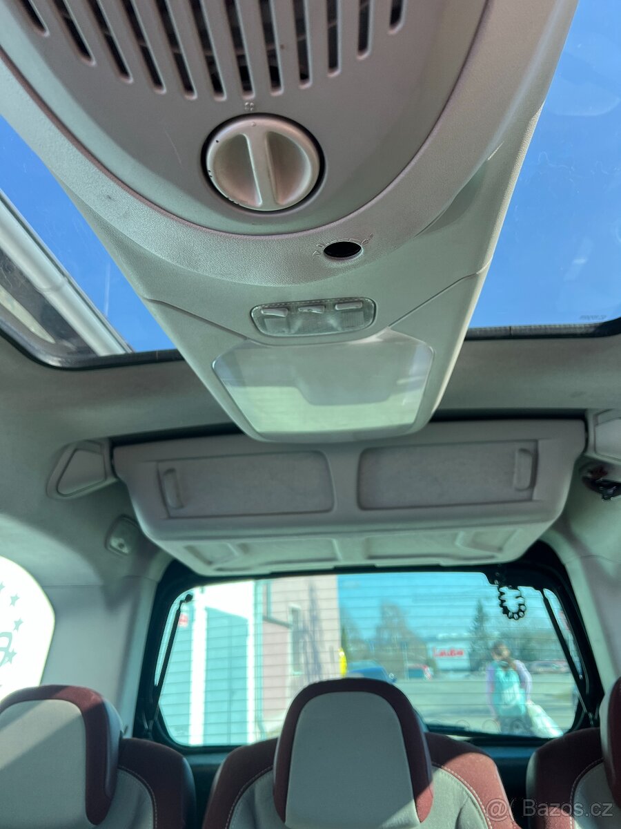 Citroen Berlingo 1.6 - 5