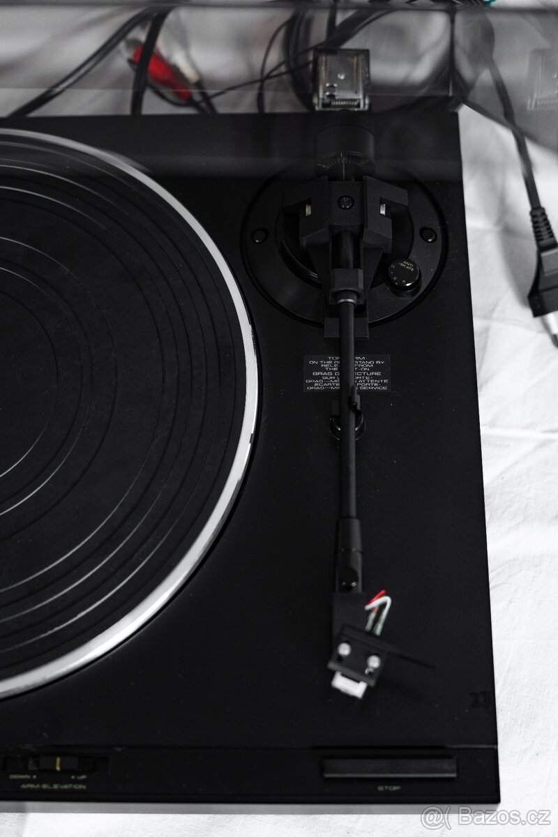 Gramofon PIONEER - 5