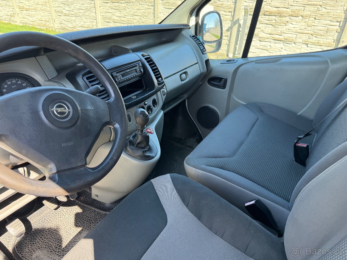 Opel Vivaro 2,0 DCi L2H2 - 5