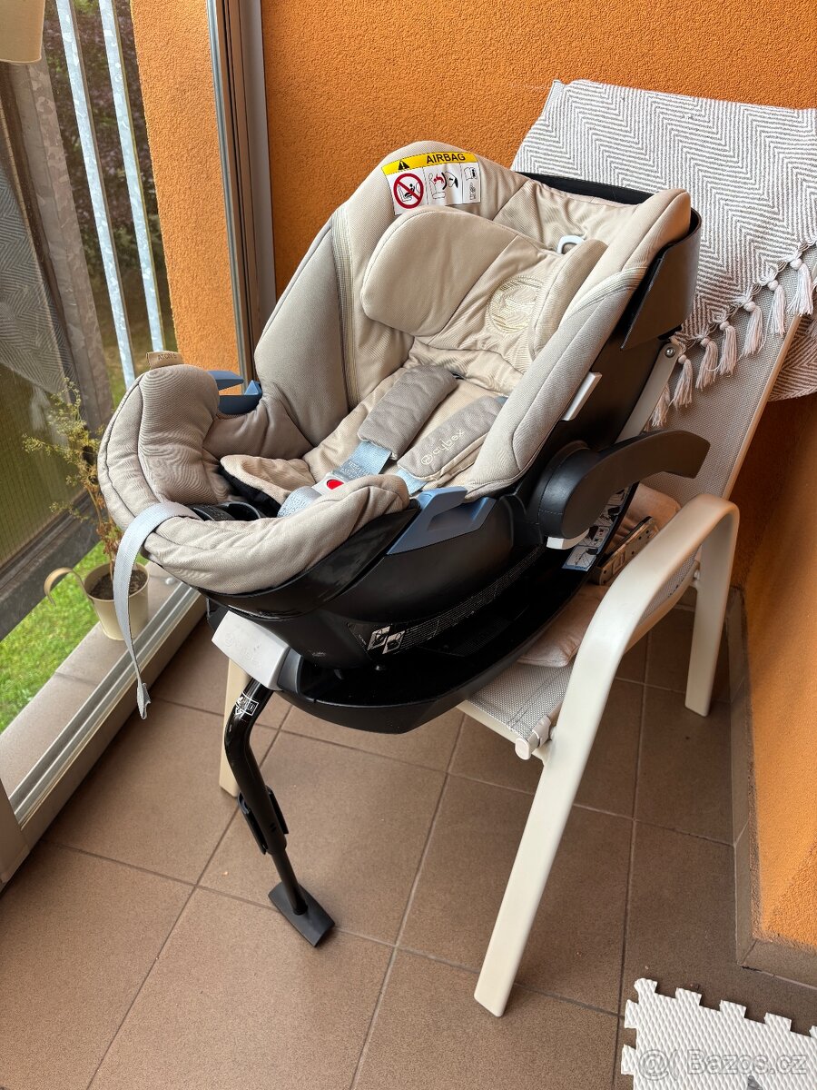Cybex aton 5 + základna ISOFIX - 5