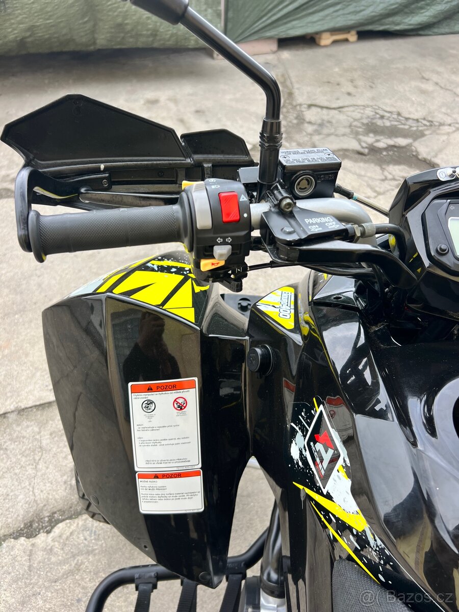 Access tomahawk sp400