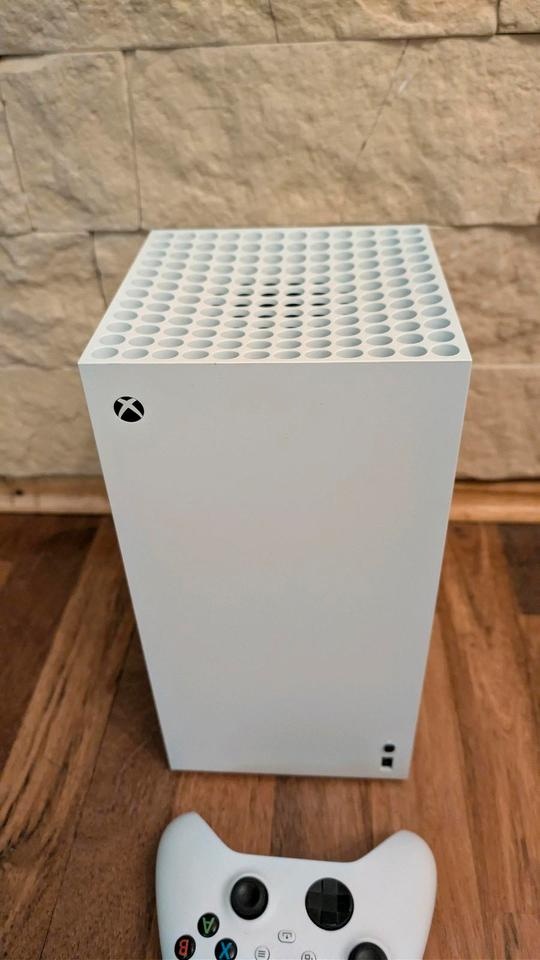 Xbox Series X White Robot 1TB SSD - 5