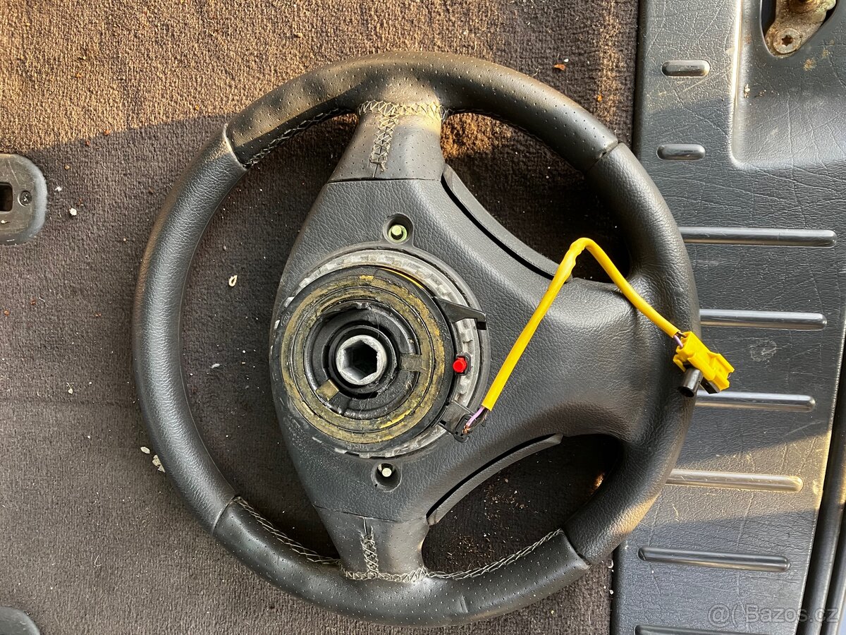 Volant Ford Escort rs 2000 - 5