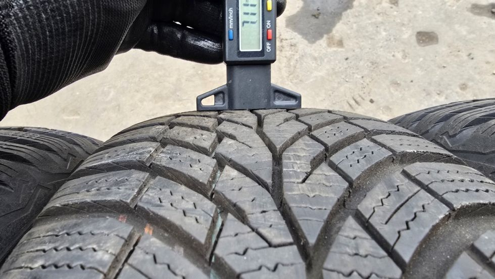 Zimní pneu 195/65R15 Continental - 5