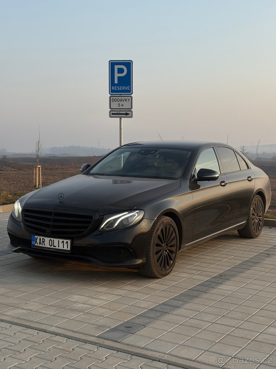 Mercedes Benz e220d w213 - 5