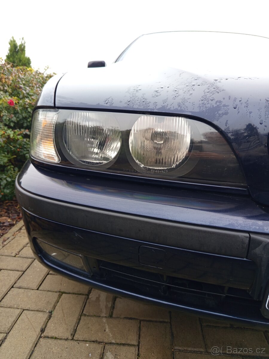 Zadni naraznik BMW E39 - 5