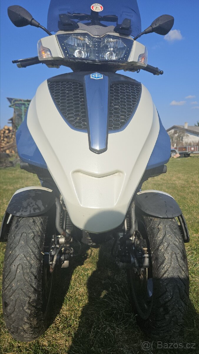 Piaggio MP3 300 Yourban - 5