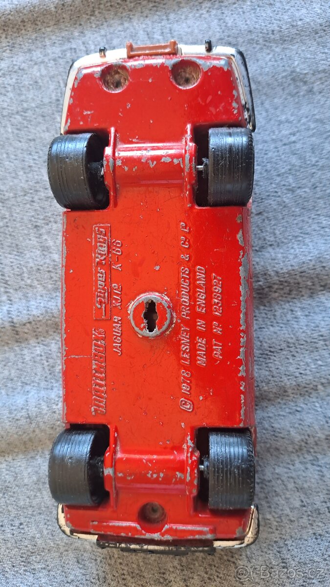 Matchbox Jaguar - 5