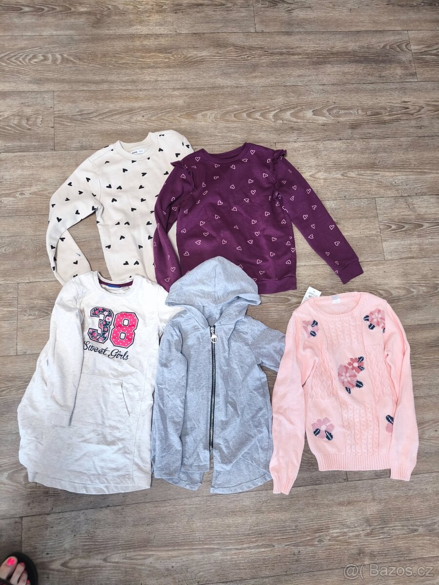 Balík holka 110/116, 122/128 - 5