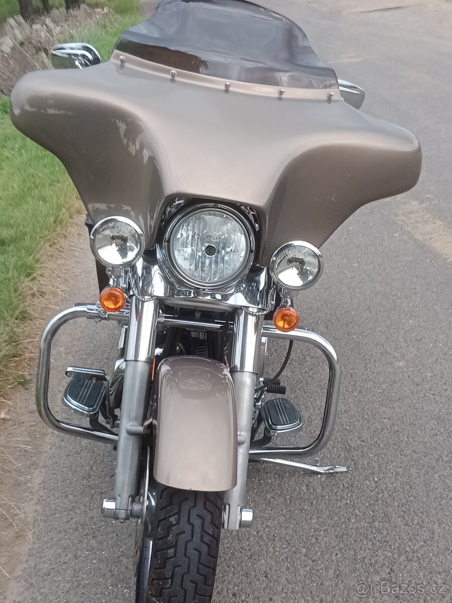 Harley Davidson Road King - 5