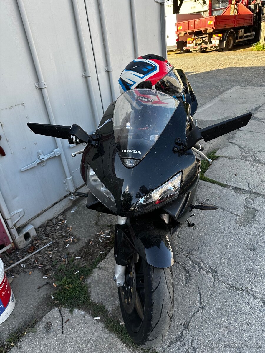Cbr 600rr 2004 - 5