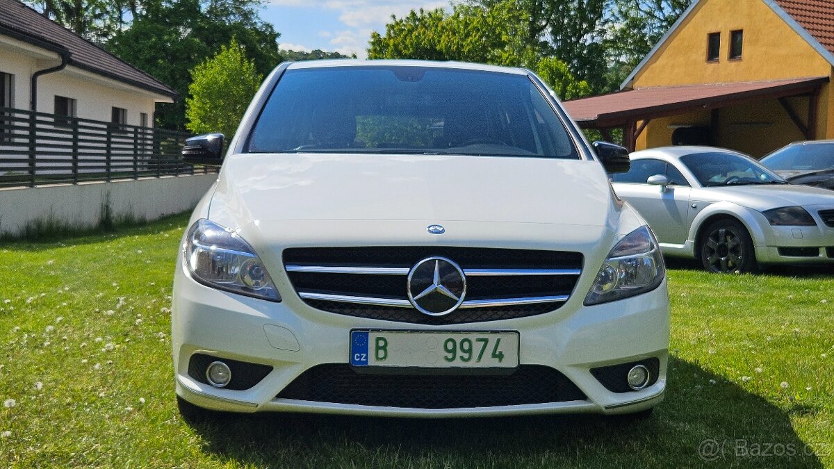 Mercedes-Benz B200 CDI manuál, 2014 - 5