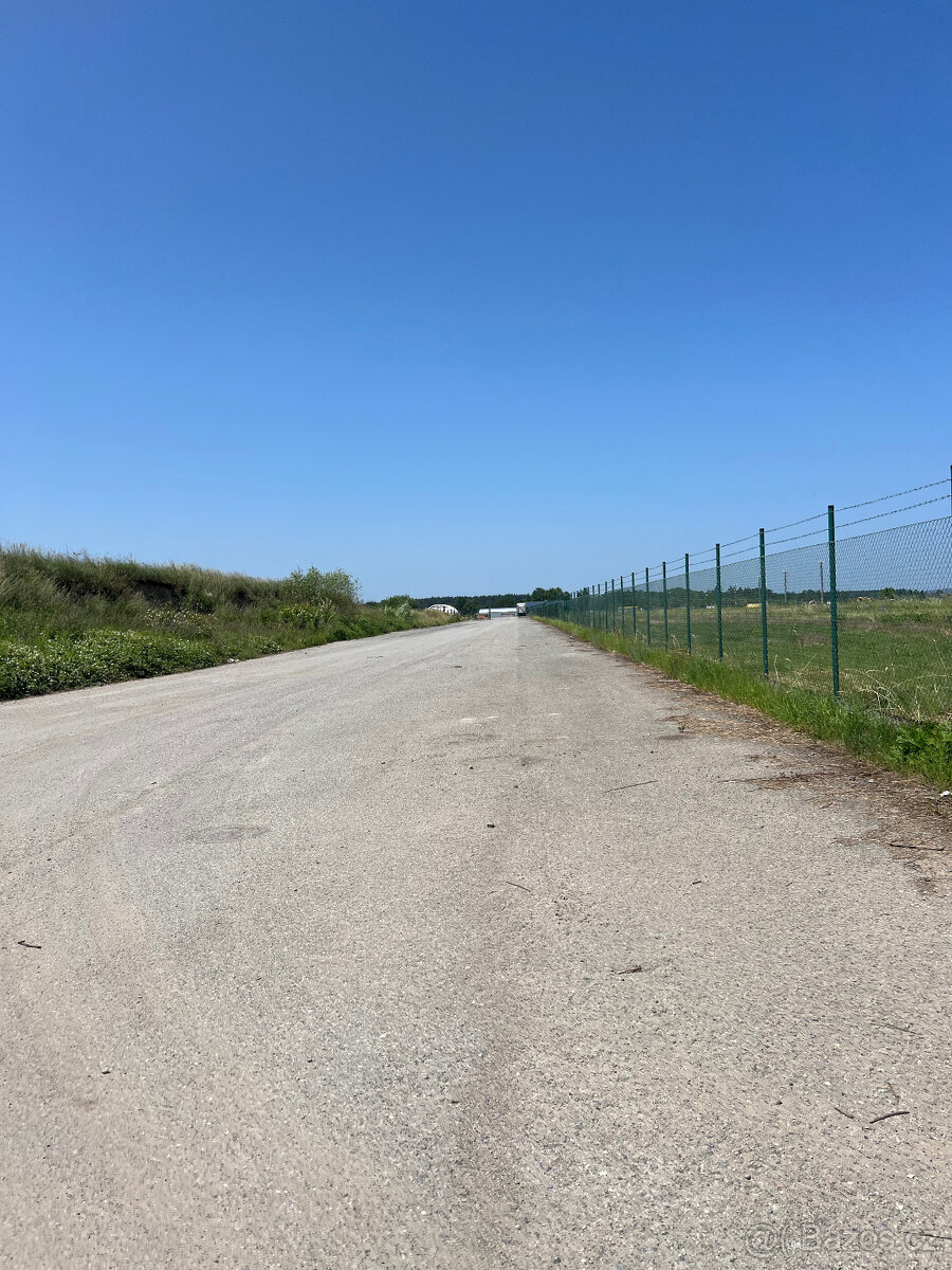 Komerční plocha k pronájmu – 80 000 m², Plzeň-sever-10 KČ/M² - 5