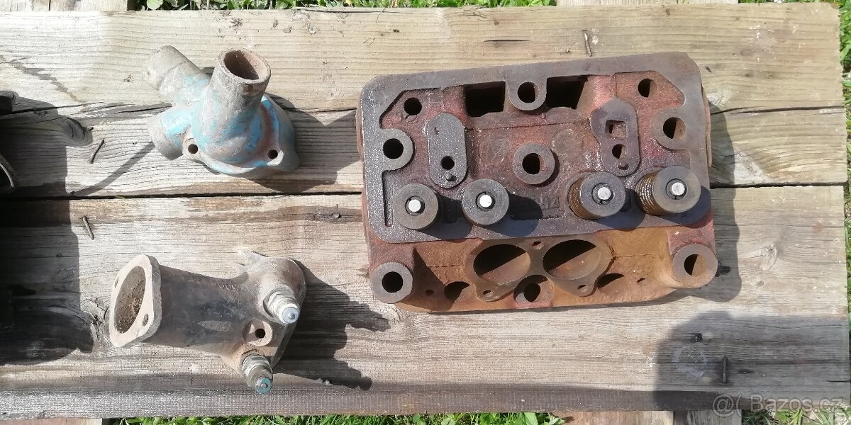 Hlava Ursus +vstřikovací čerpadlo - 5