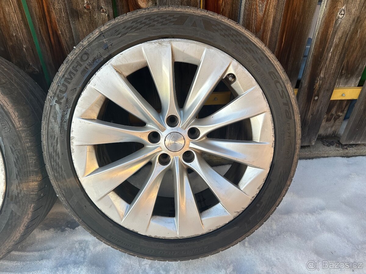 Tesla Model X, 20” - 5