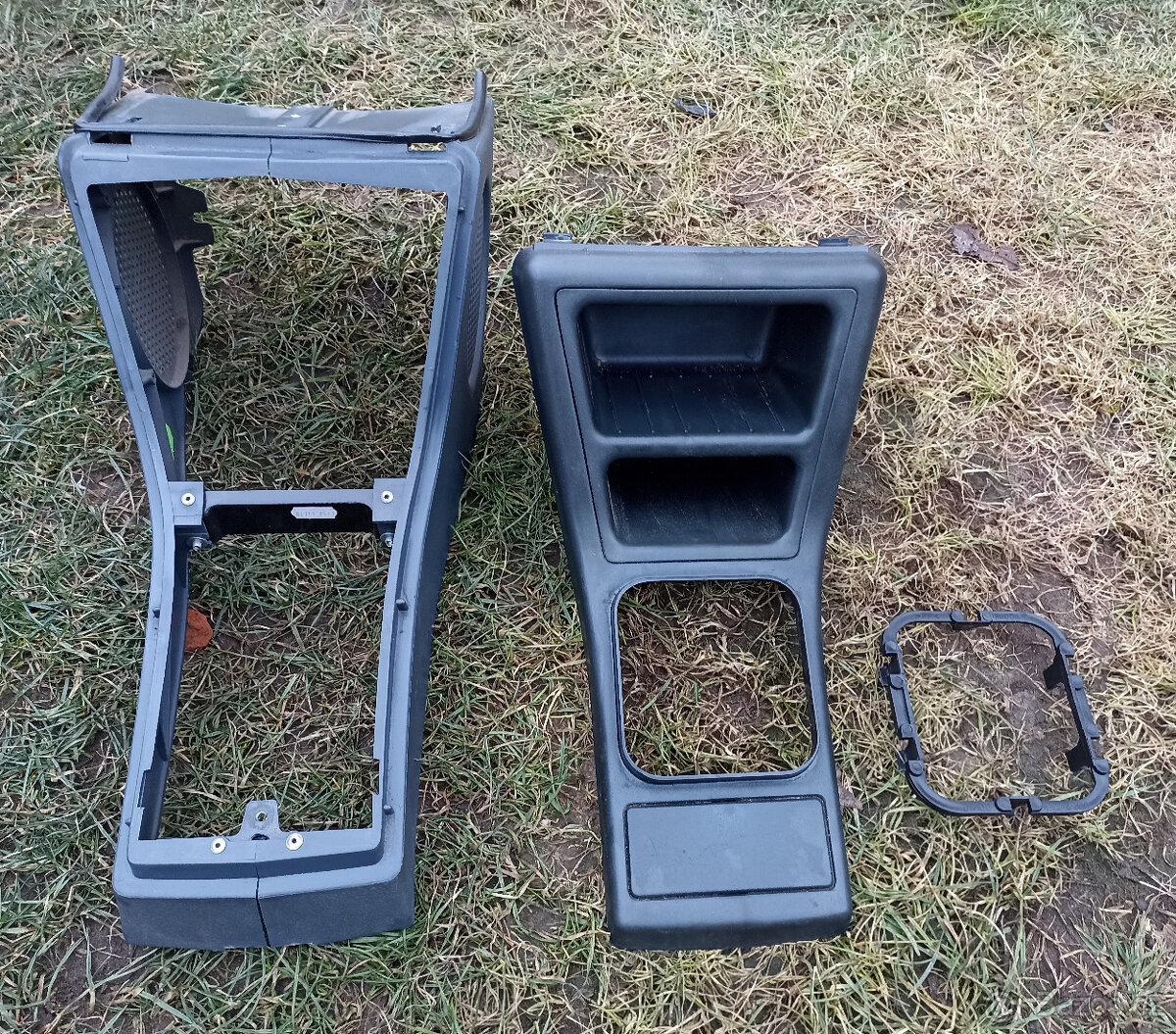 Středový tunel felicia. - 5