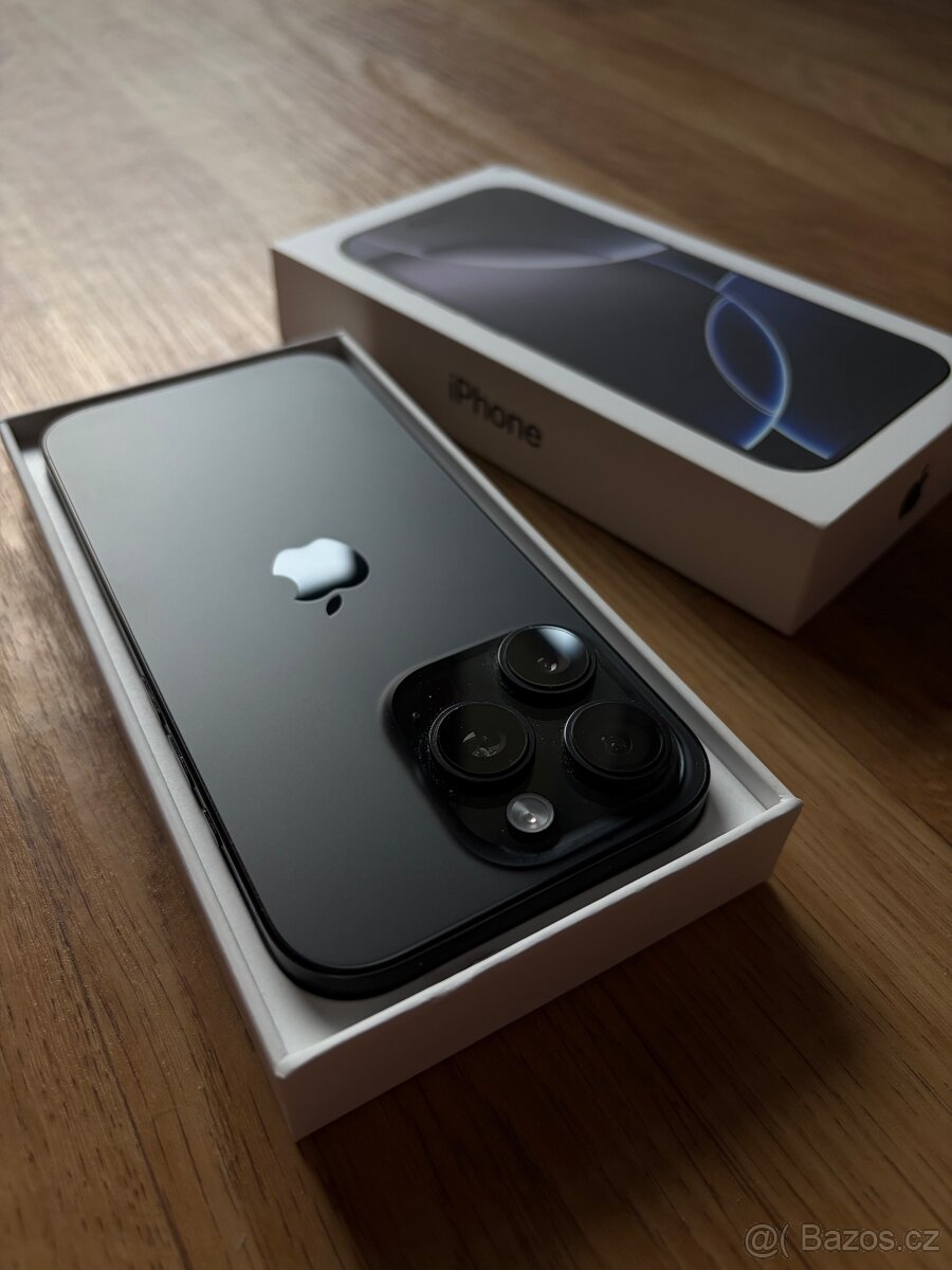 Apple iPhone 16 Pro 256GB černý - 5
