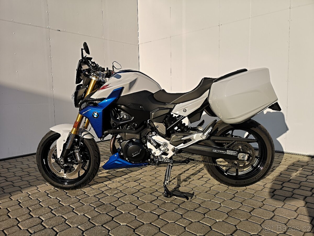 BMW F900R , r.v.03/2023, nové v ČR, najeto jen 10.682 km - 5