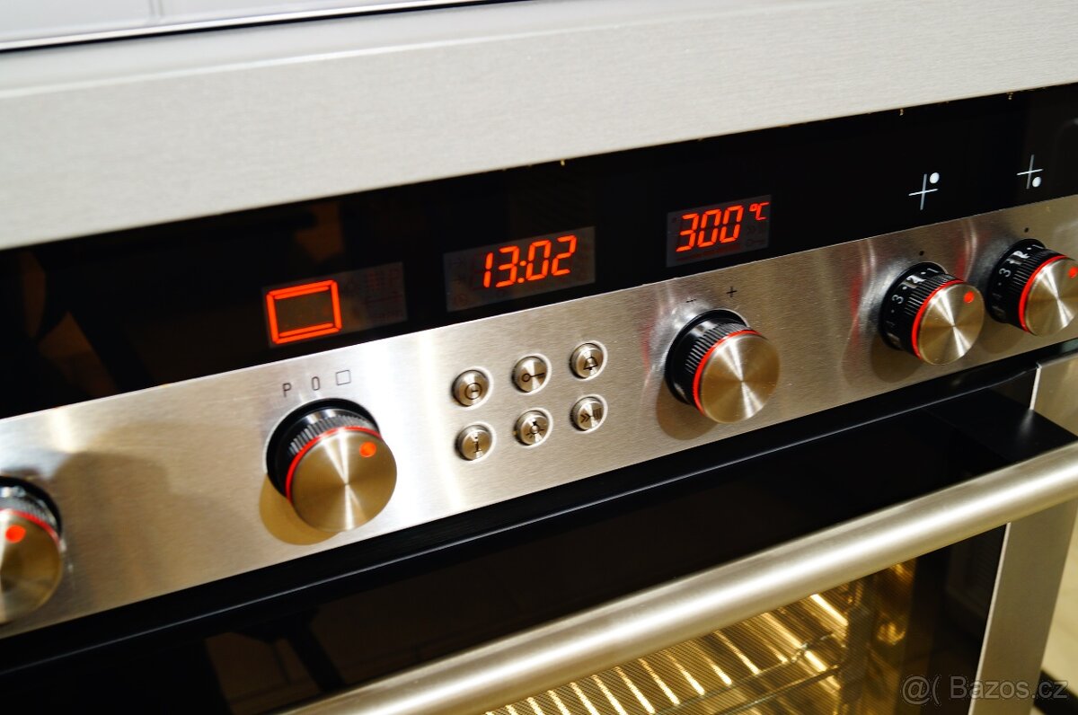 Nerezový vestavný sporák Siemens HE761560, lyžiny - 5