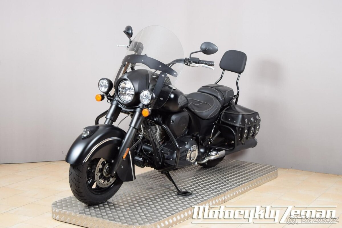 Indian Chief Dark Horse 111 2017 - 5