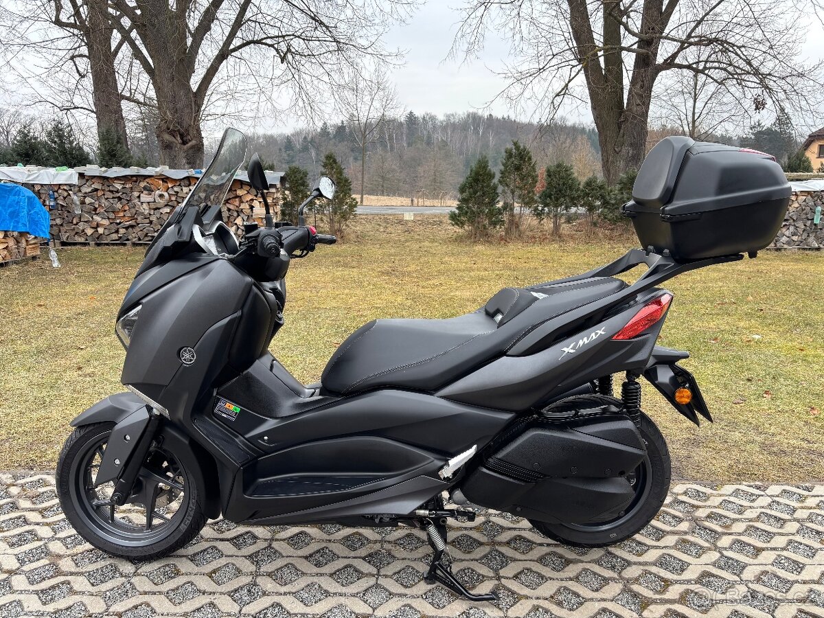 YAHAMA X-MAX 300 - 5