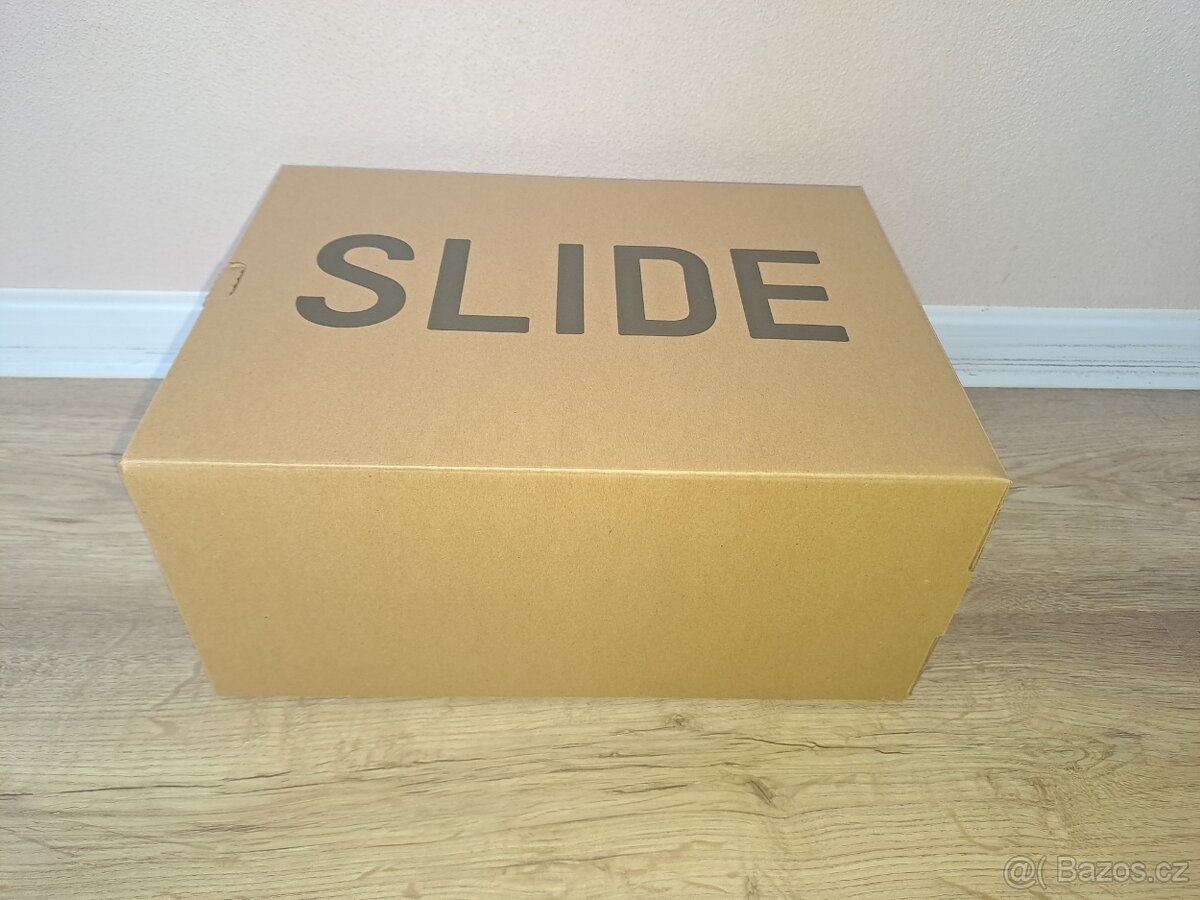 Yeezy Slide Onyx - DSWT 46 - 5