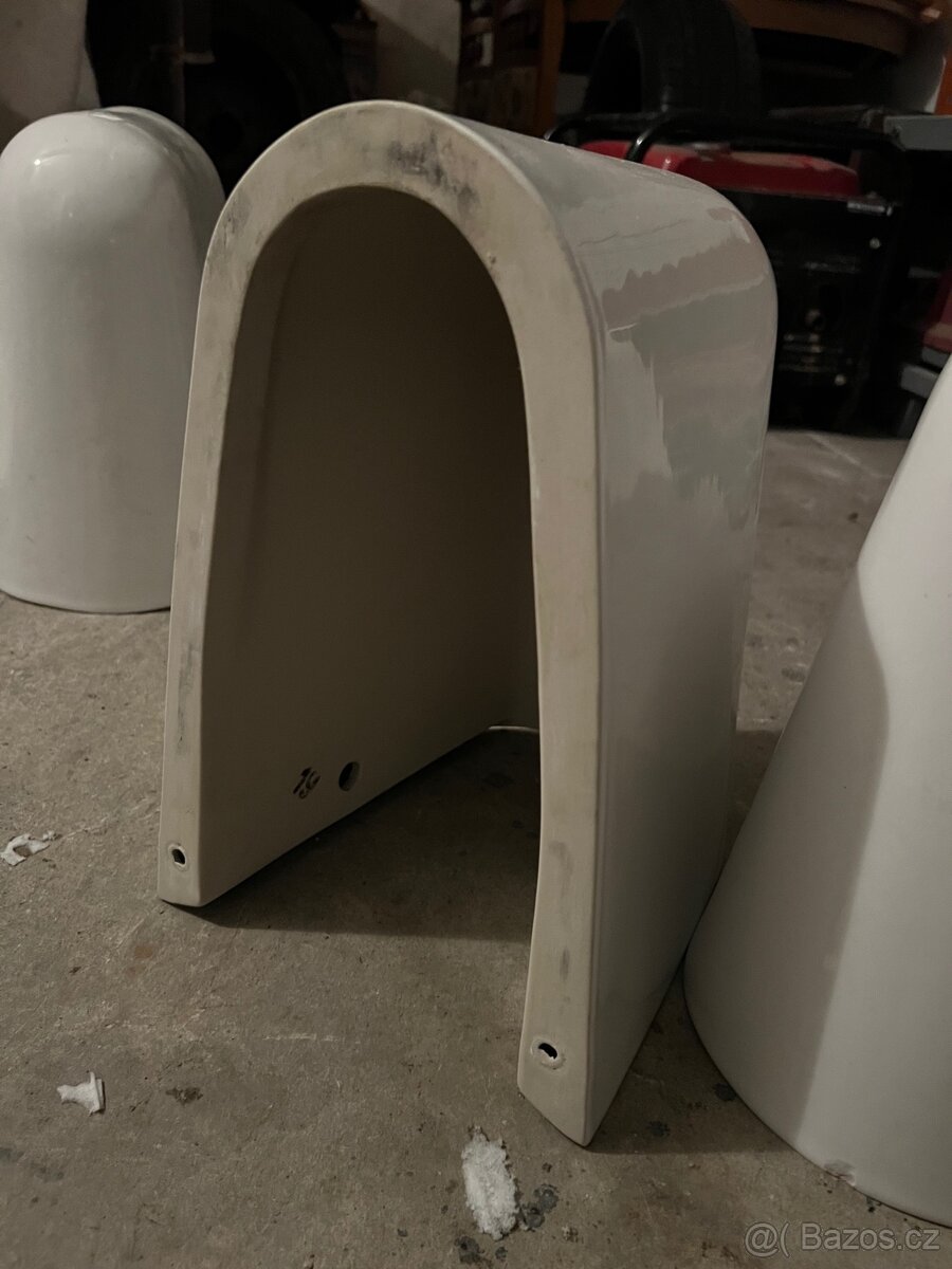 Keramický kryt sifonu-polonoha - 5