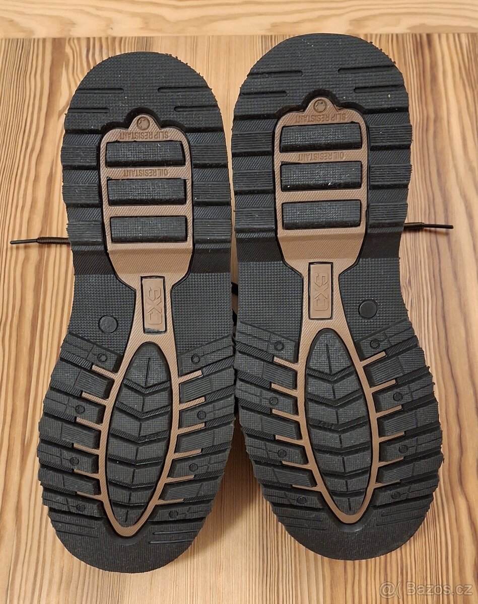 Nové pracovní boty. - 5