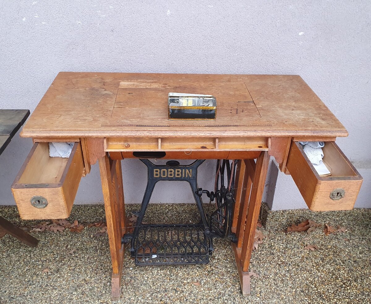 BOBBIN - stroj šicí - 5